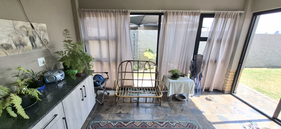 3 Bedroom Property for Sale in Hexrivier Lifestyle Estate North West